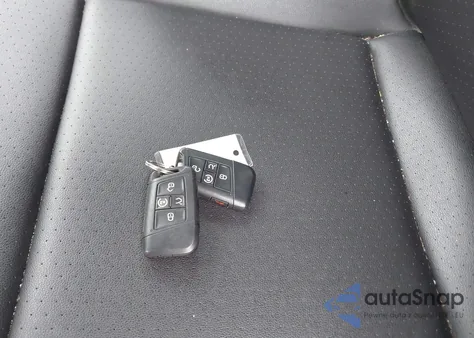 2018 Volkswagen Atlas 3.6L V6 Se/3.6L V6 Se W/Technology from USA, damaged, VIN 1V2LR2CA9JC554977